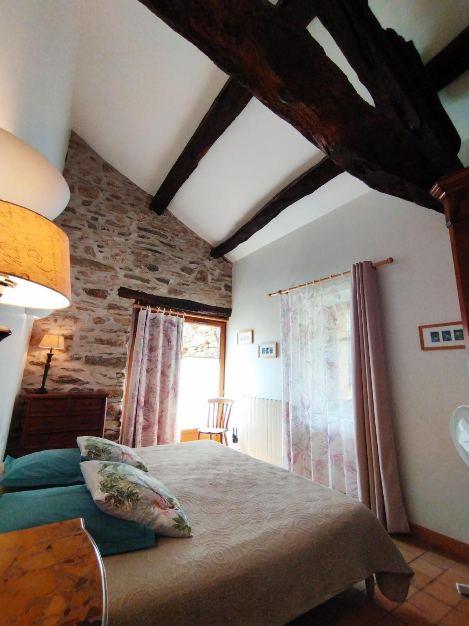 Chateau De Colombieres Sur Orb Kültér fotó