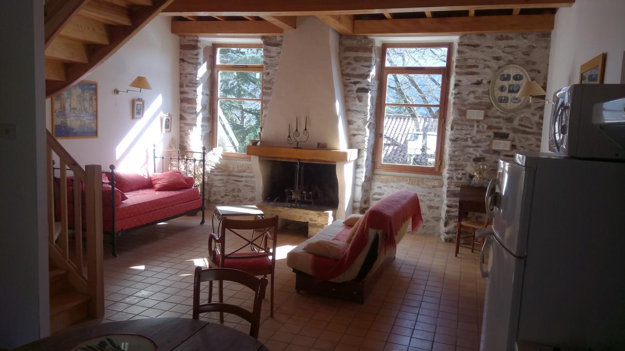 Chateau De Colombieres Sur Orb Kültér fotó
